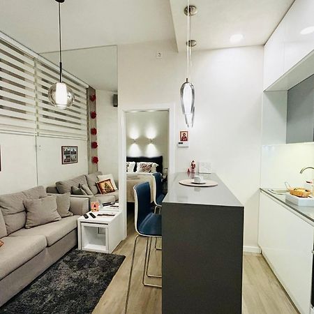 Lirra Luxe - Central Belgrade Apartments Exterior foto